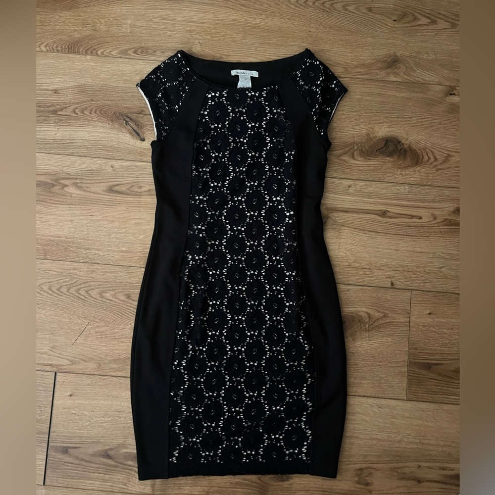 Laundry by Design Black Lace Cocktail Dress